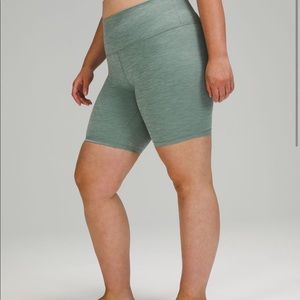 NWT Align Short 8” Heathered Teal